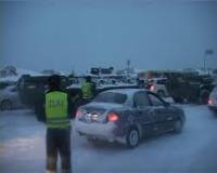 Гаишники перекрыли трассу на суровой Николаевщине. Говорят – из-за непогоды